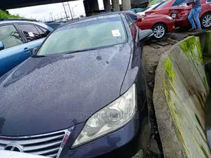 Lexus ES 350 2010 Blue