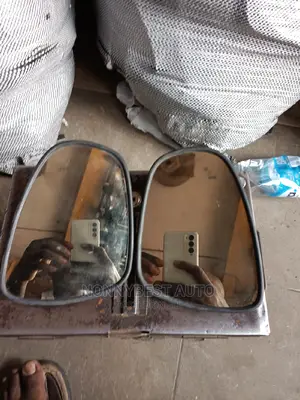 Lexus ES350 Side Mirror Glass.