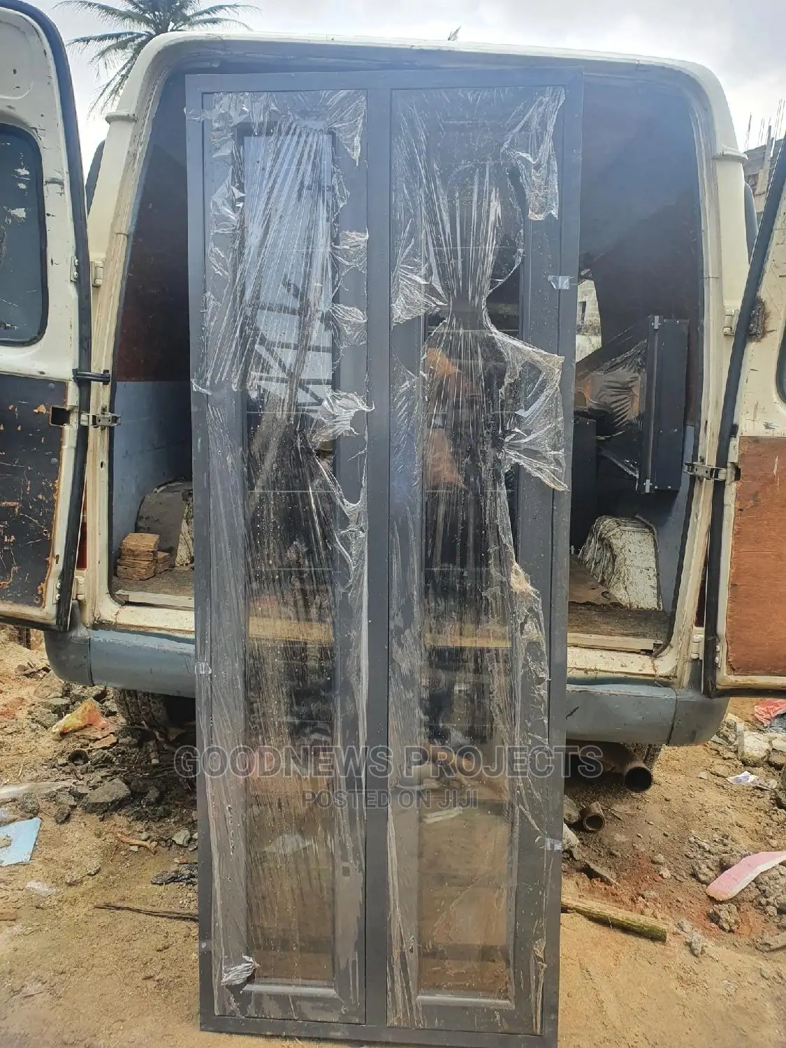 Strong Complete Aluminum Windows