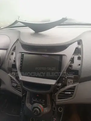 Hyundai Elantra 2012 Android Screen With GPS Navigation