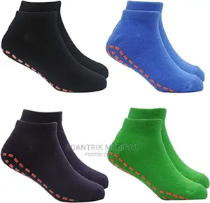 Socks Yoga Socks With Grips for Women and Men