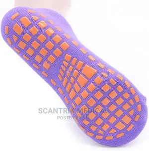 Portable Yoga Socks for Women Non-Slip Grips Straps