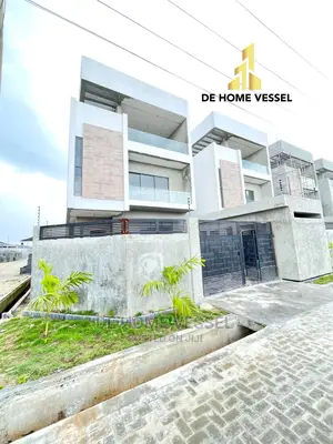 4bdrm Duplex in Osapa London for Sale