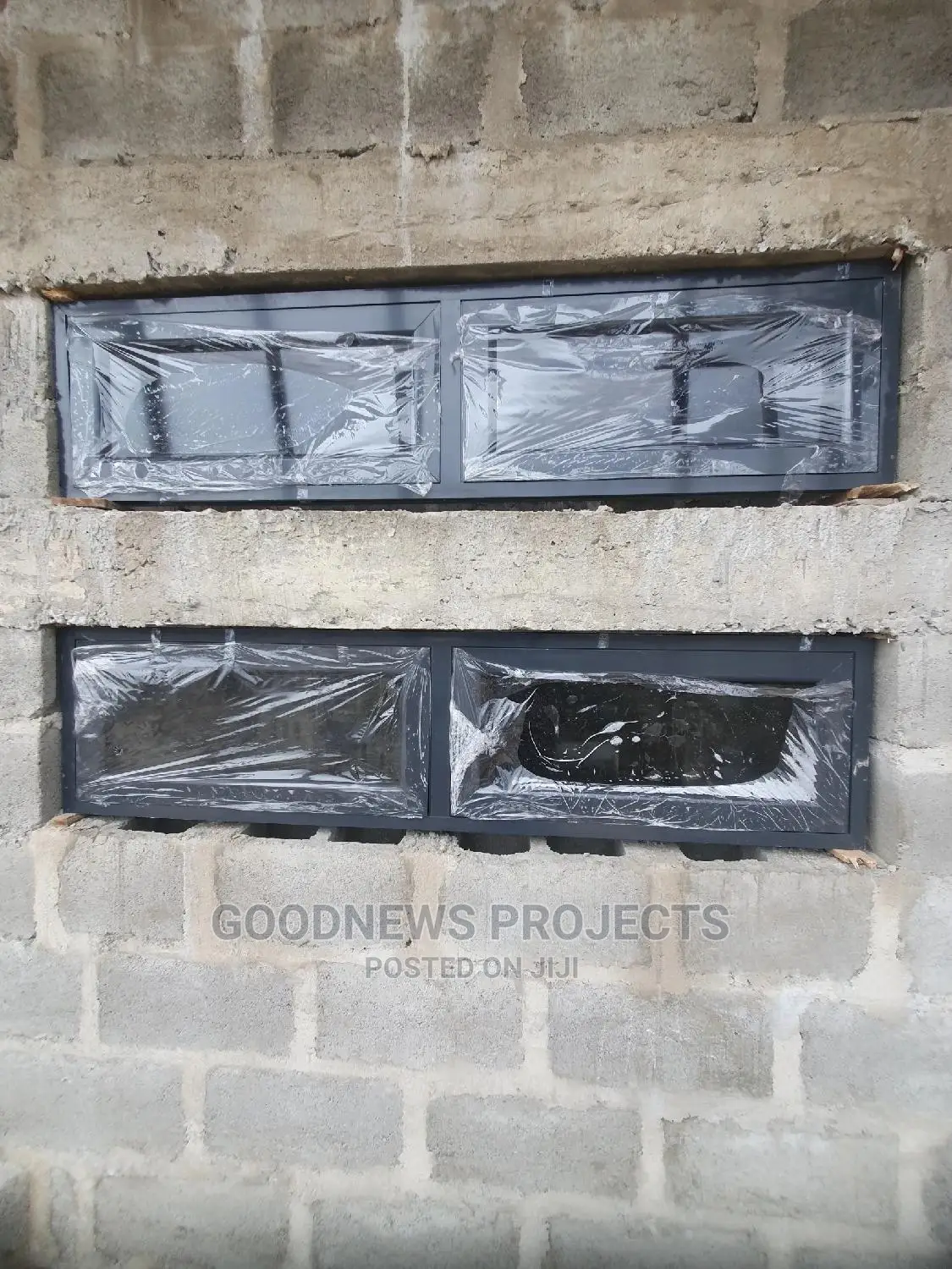 Aluminium Projected Window