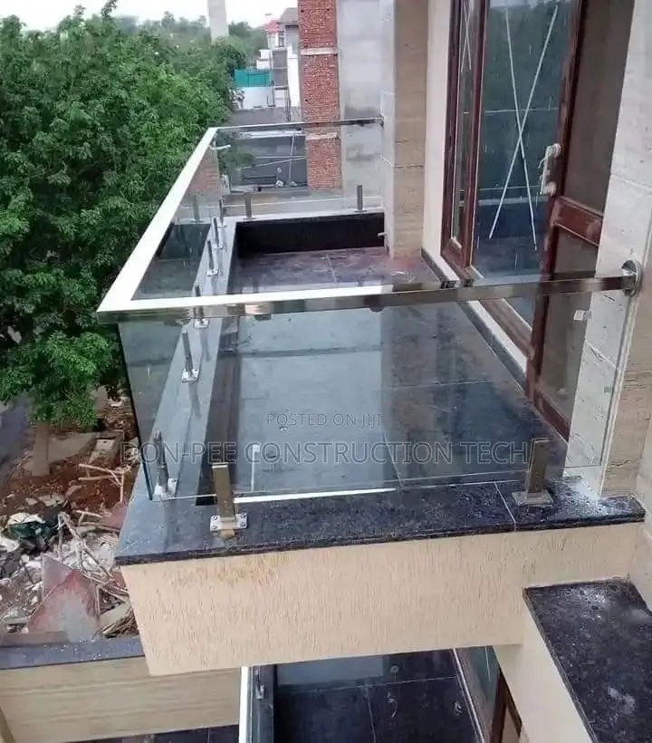 Lining Handrail