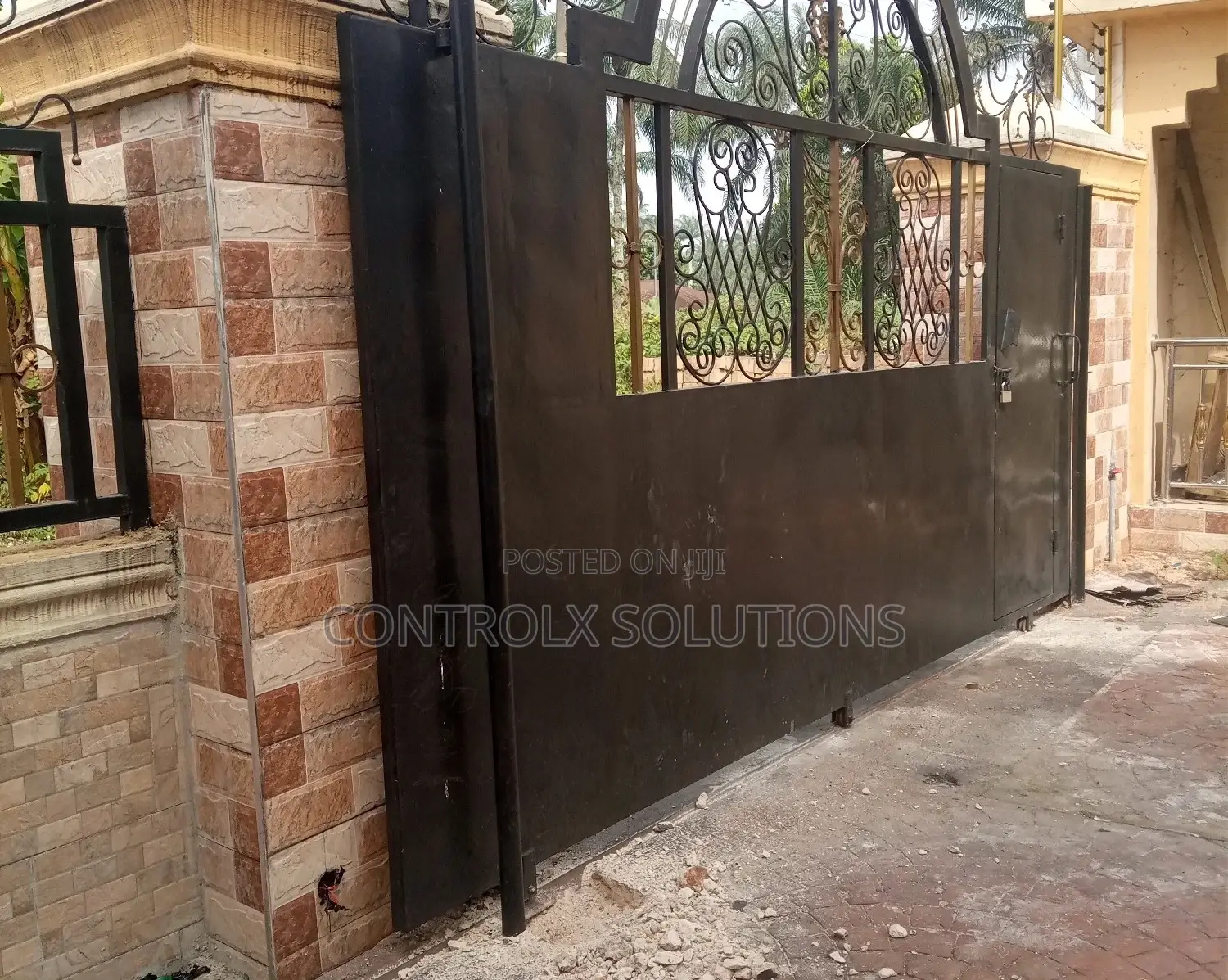 Automatic Gate Installation