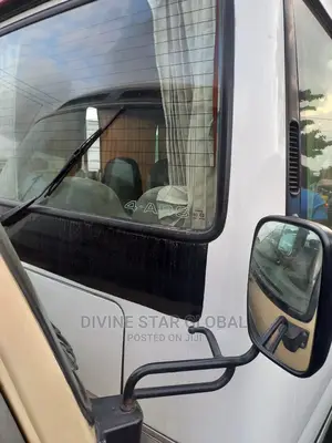 Toyota Coaster 2005 White