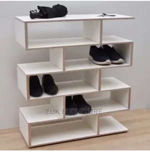 Unique Shoerack 3ft by 5ft