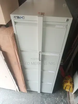 Switch 4 Drawer Cabinet With Bar