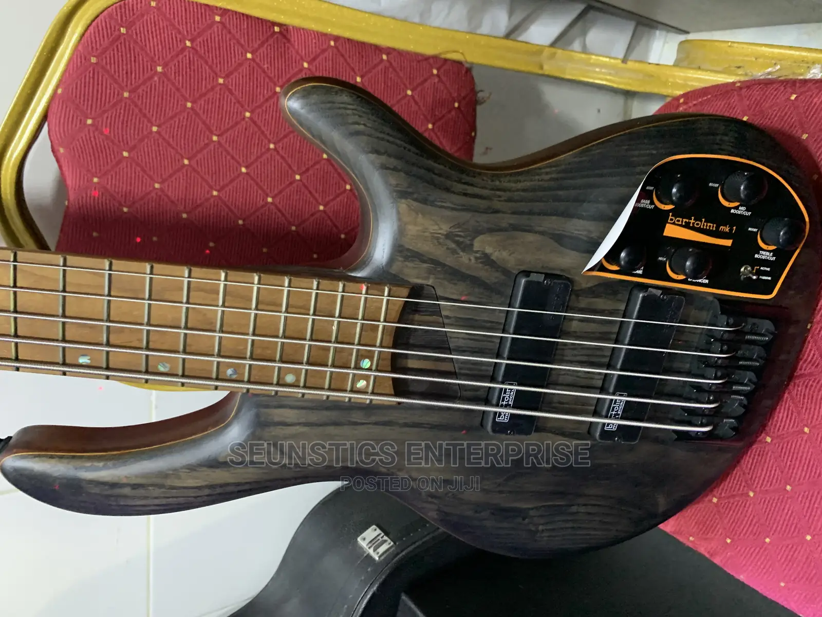 Quality Cort B5 Element Active Five String Bass Guitar