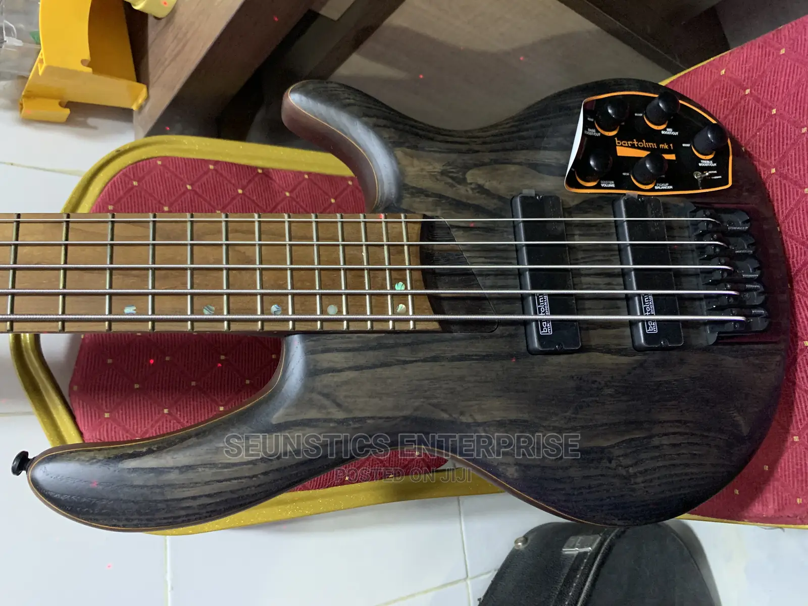 Quality Cort B5 Element Active Five String Bass Guitar