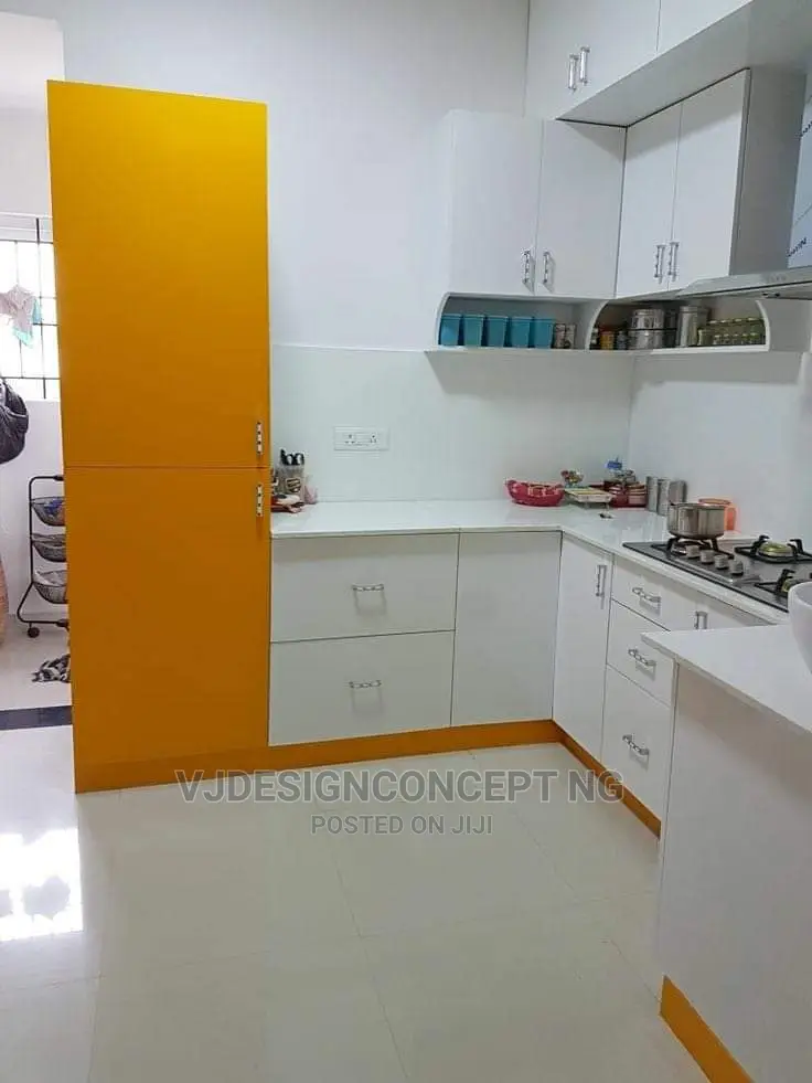 Quality 2x1.91x1.55 Complete Kitchen Cabinets.