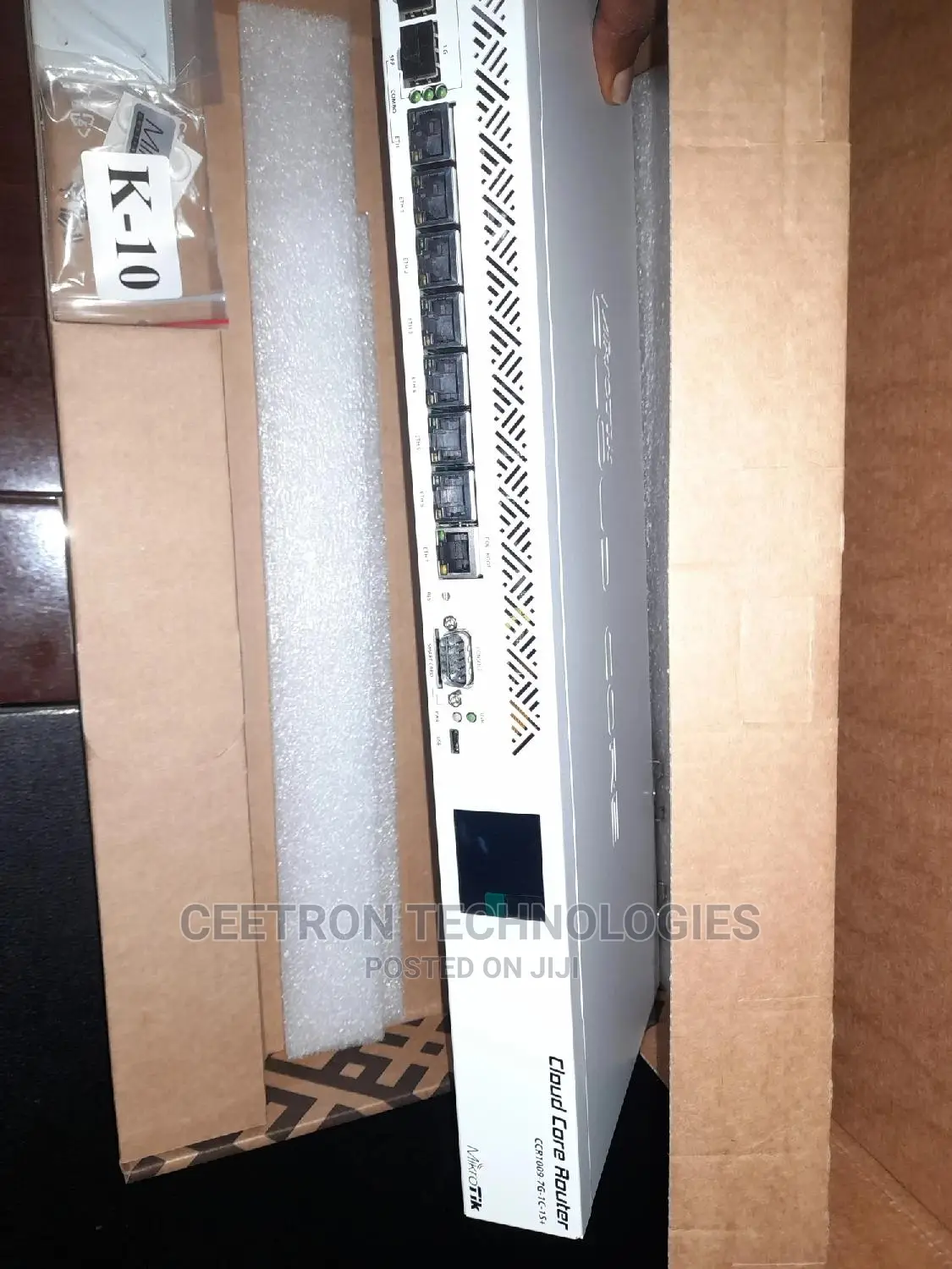 MIKROTIK:CCR1009-7G-1C-1S+ Cloud Core Router