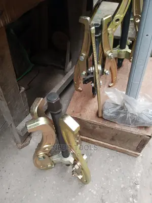24inche 3leg Bearing Puller
