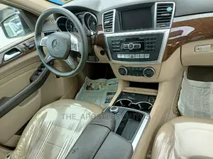 Mercedes-Benz M Class ML 350 4Matic 2013 Brown