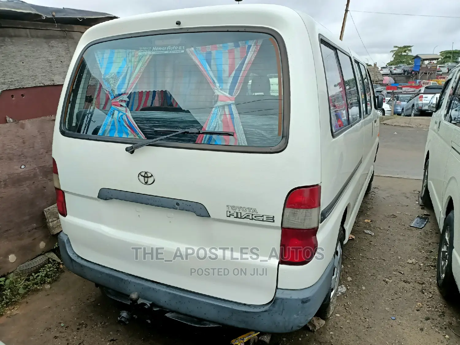 Toyota HiAce 2003 White
