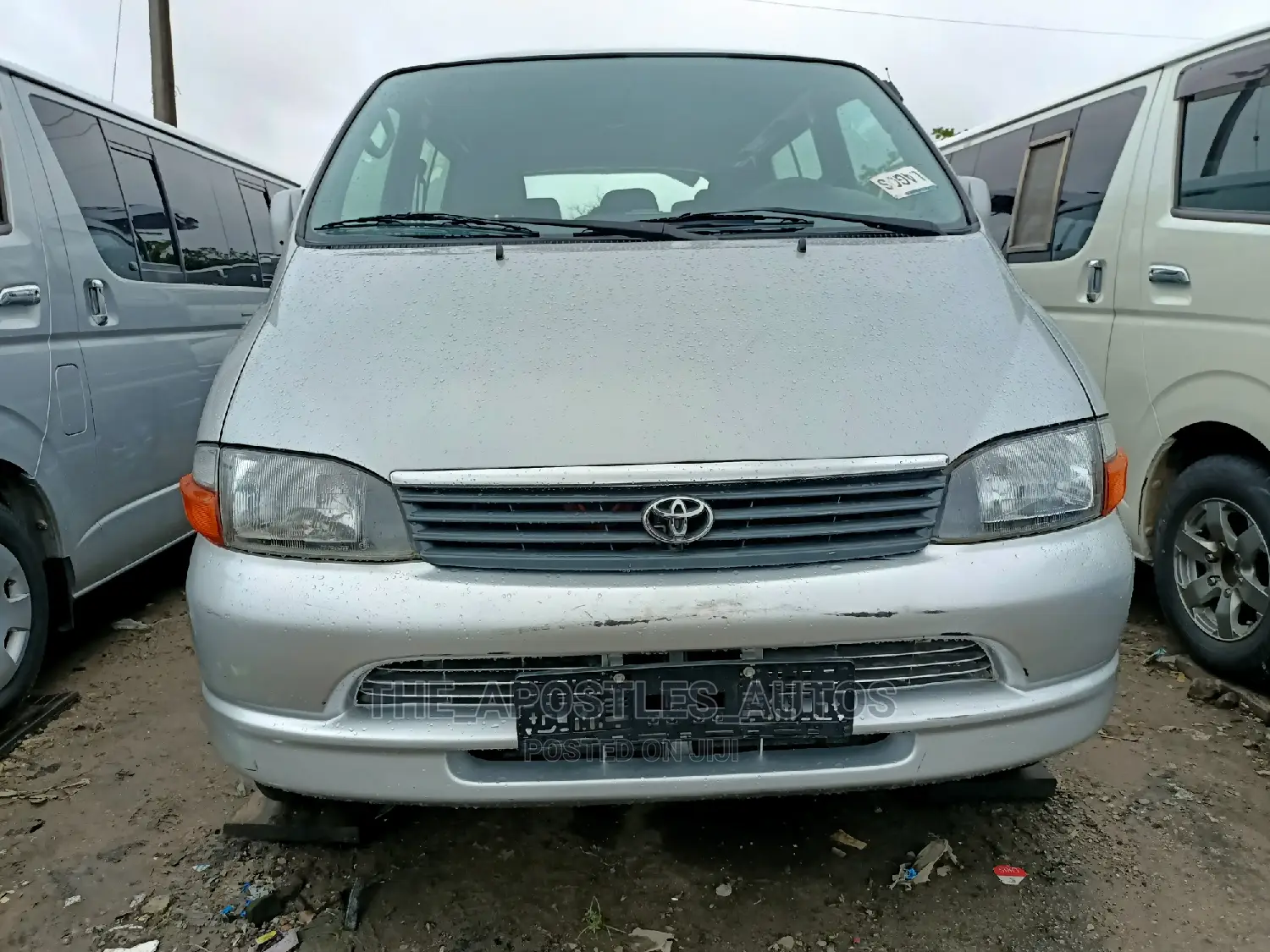 Toyota HiAce 2004 Silver