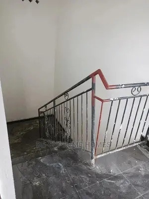 2bdrm Block of Flats in Otunla Kajola Road, Lakowe for rent