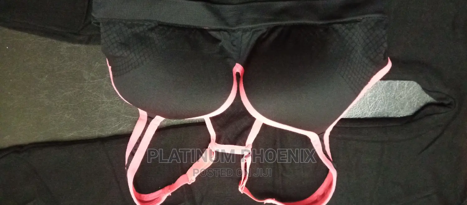 Ladies Sport Bra
