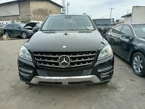 Mercedes-Benz M Class 2014 Black
