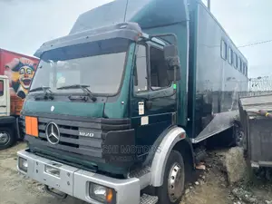 Mercedes Truck 1820 10tonnes