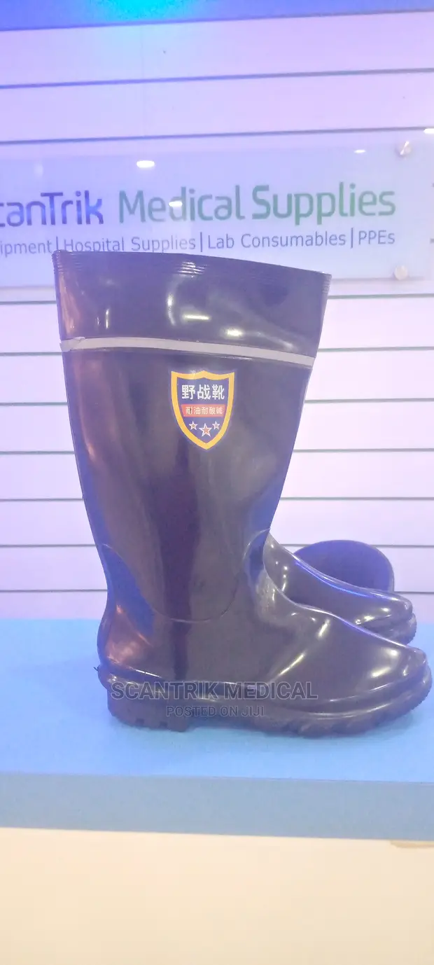 Safety Boots for Medical and Chemical Laboratory in Yaba Medical