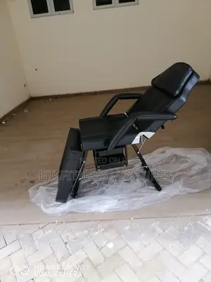 Massage Bed (Adjustable)