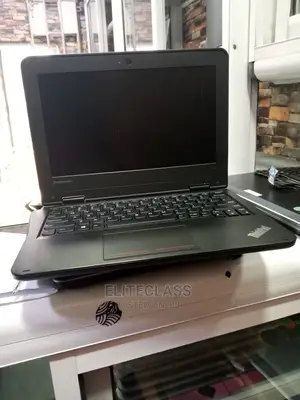 Laptop Lenovo Yoga 11e 4GB AMD HDD 500GB