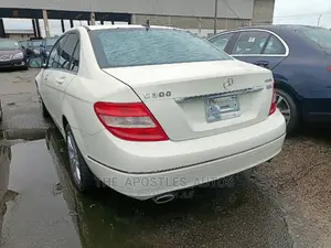 Mercedes-Benz C300 2009 White