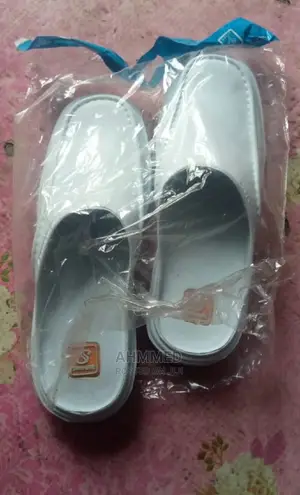 White Lab Rubber Half Shoe 12 PCS