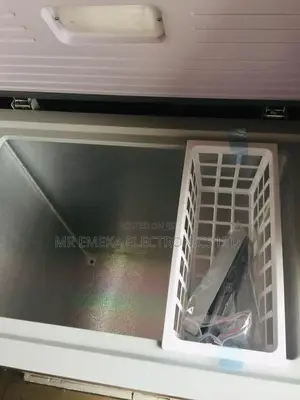 LG Chest Freezer 250L