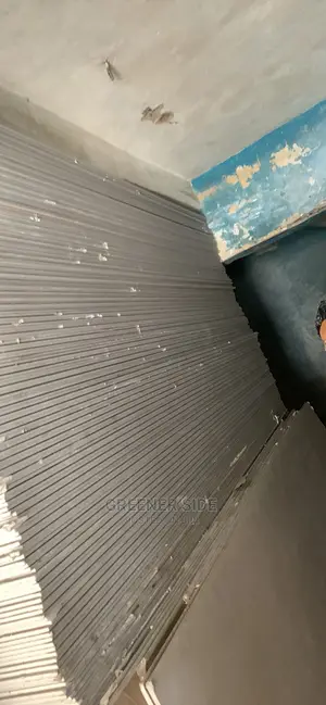 Gypsum Plaster Board, Available in All Sizes