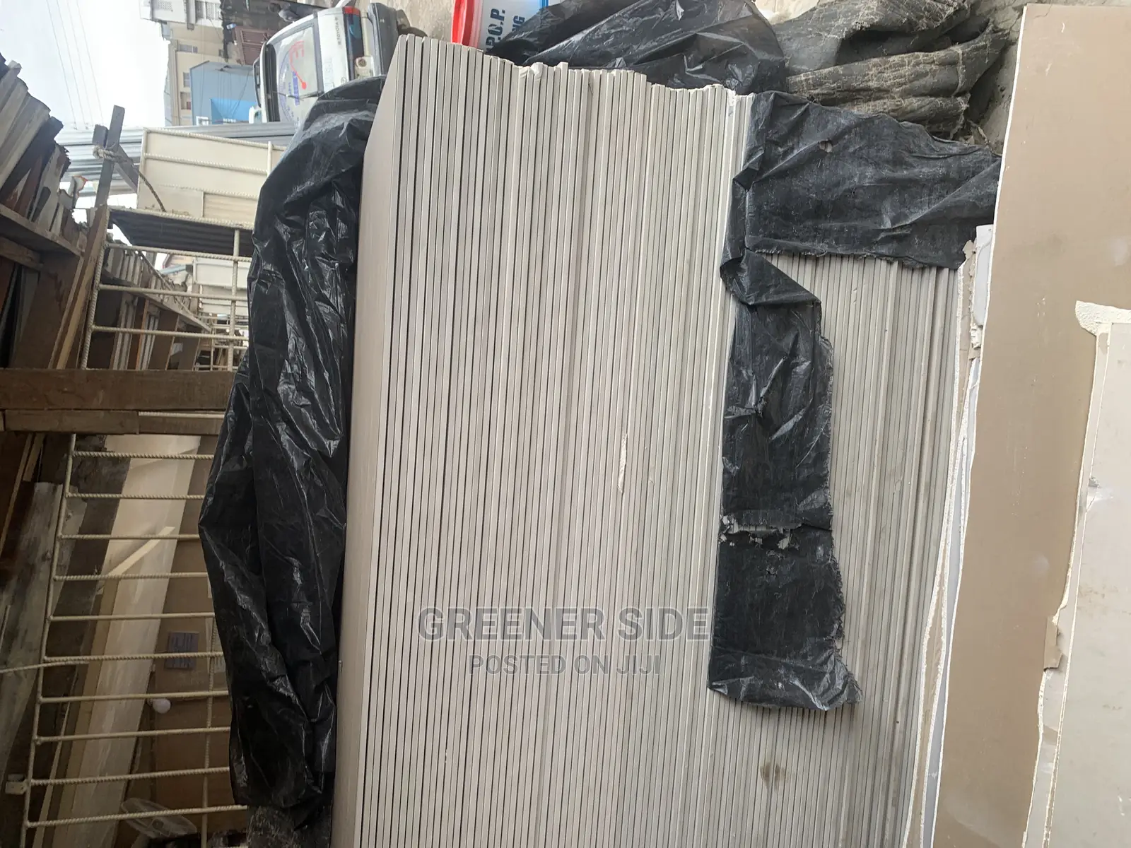 Gypsum Plaster Board, Available in All Sizes