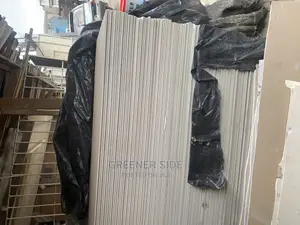 Gypsum Plaster Board, Available in All Sizes
