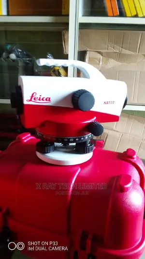 Leica Automatic Level ( Model NA532)