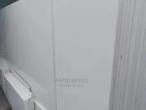 Plain White Marble Slab. Purity