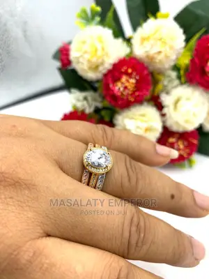 Photo - Unique Wedding Rings