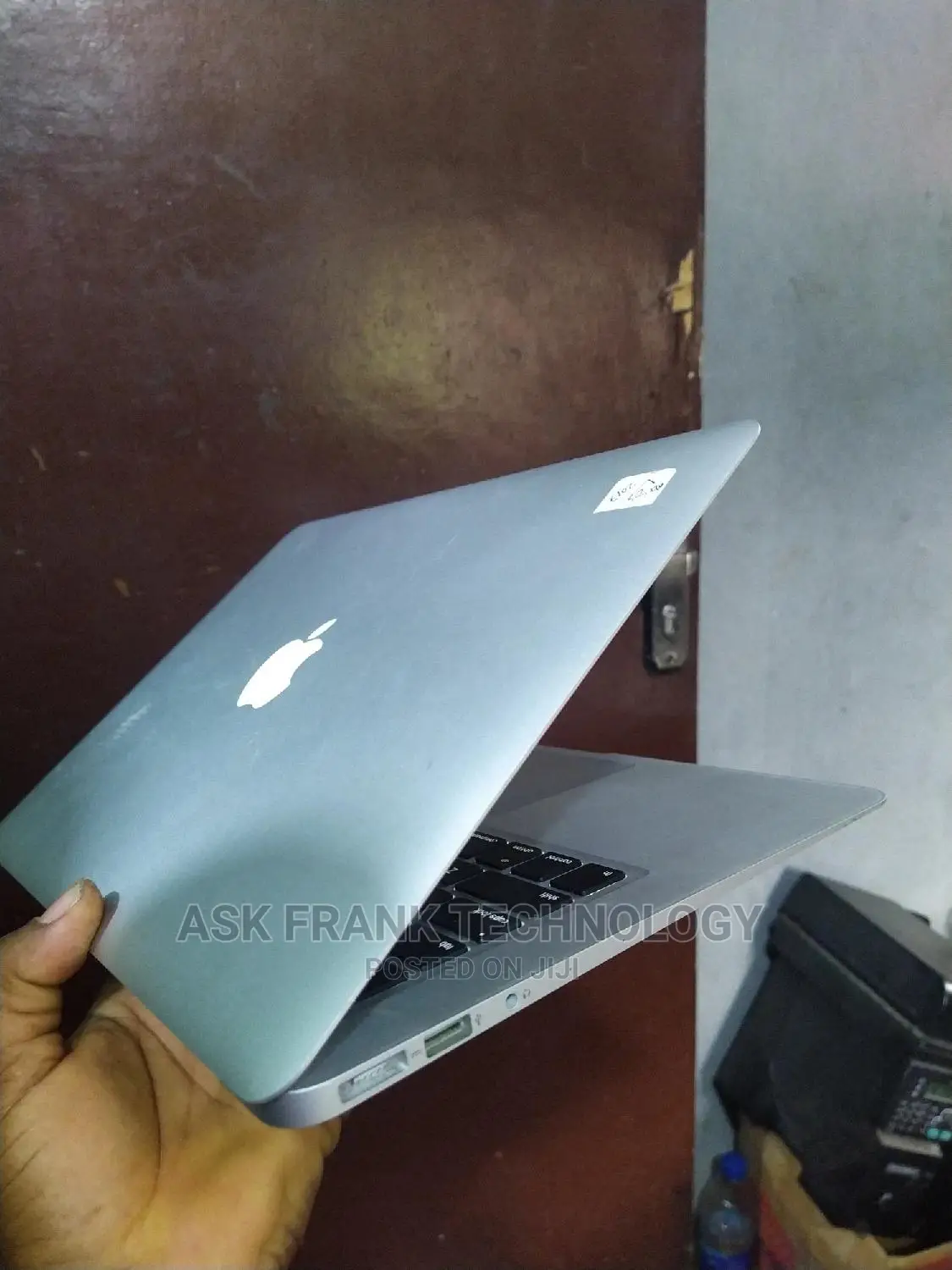 Laptop Apple MacBook Pro 2015 4GB Intel Core I5 SSD 128GB