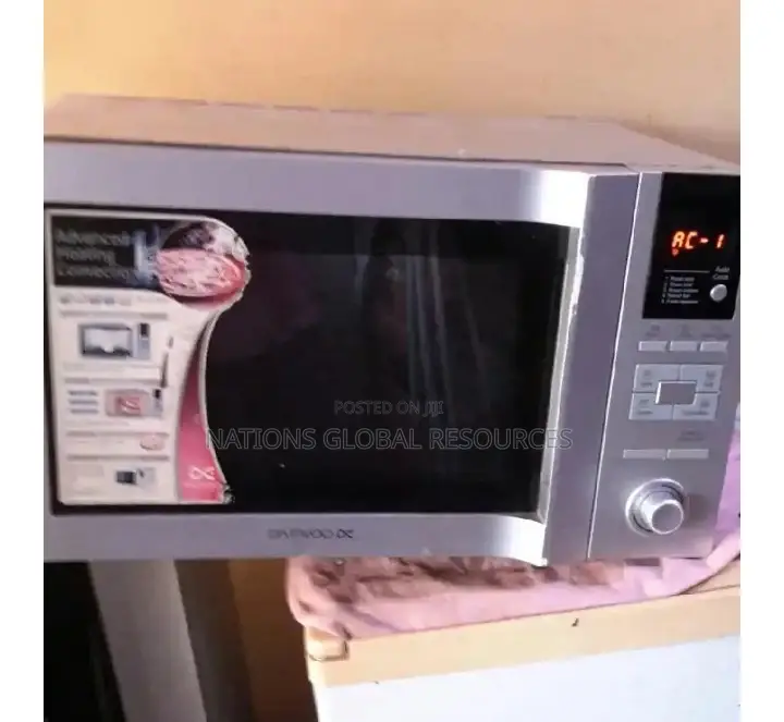 20 Liters Microwave Machine