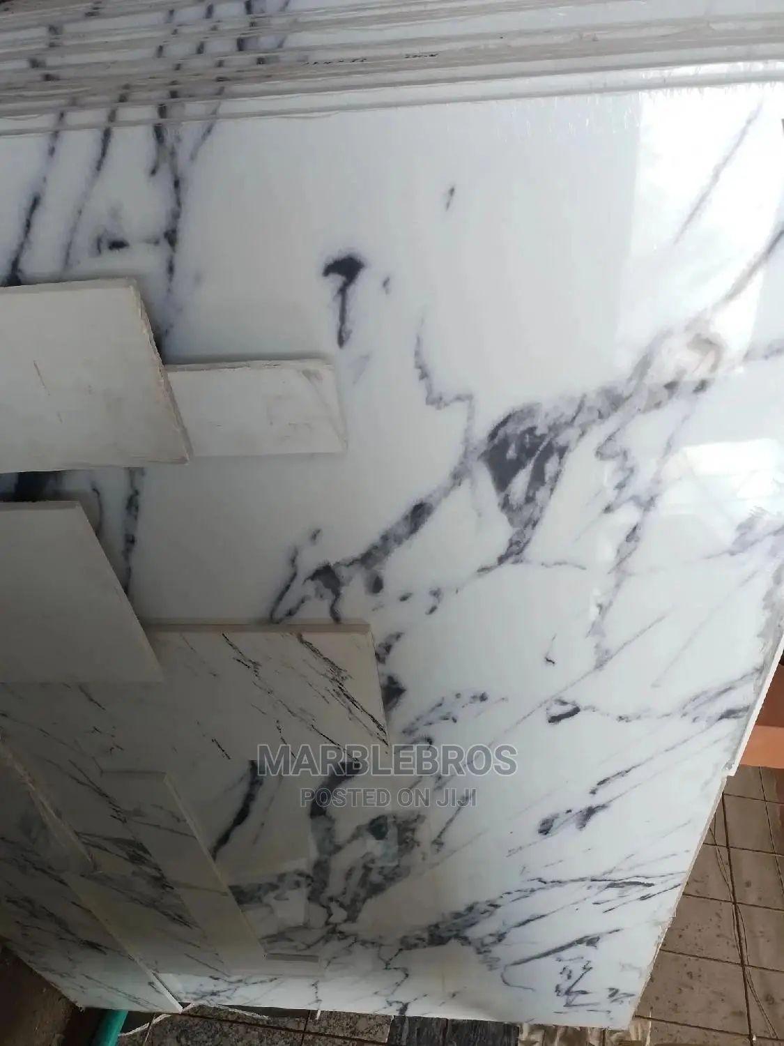 Marble Zip