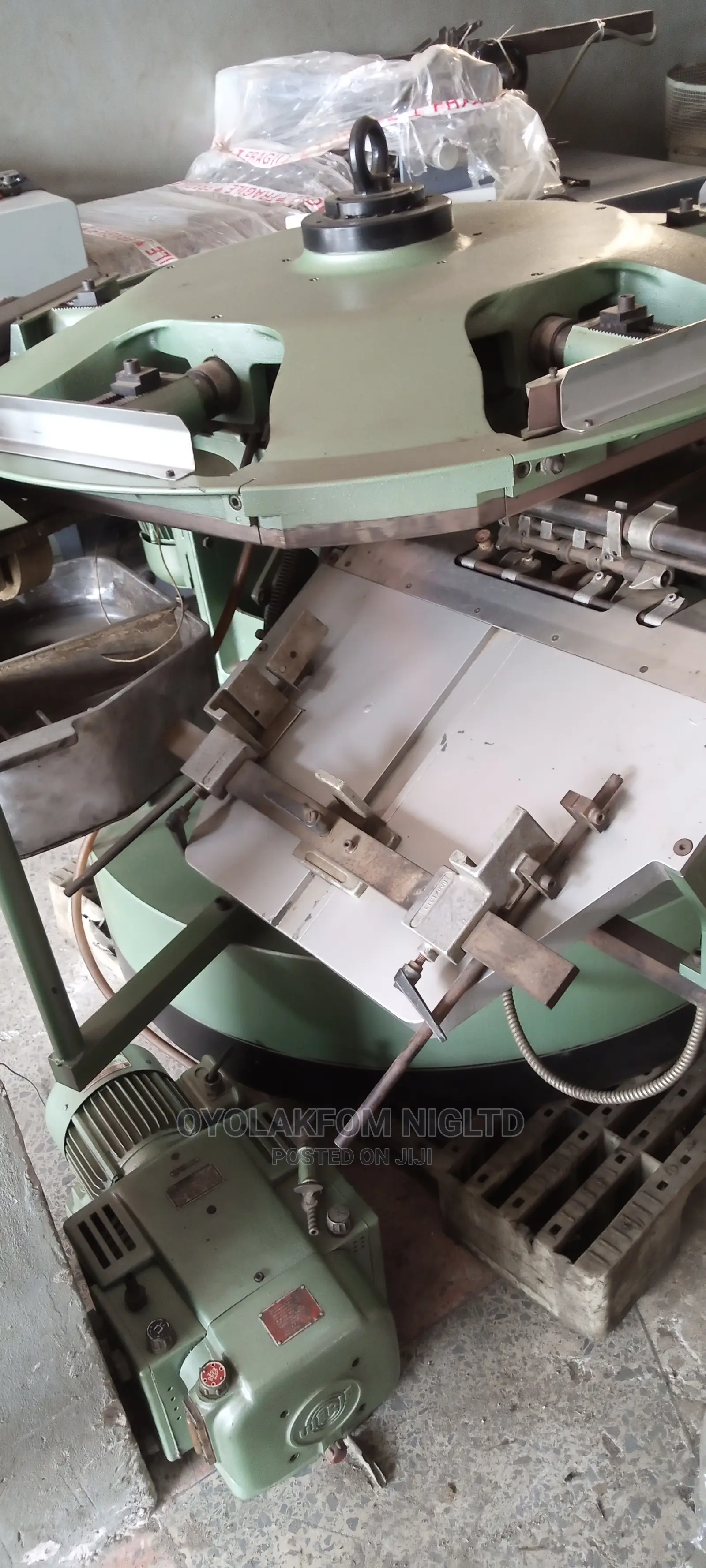 Martini Binding Machine