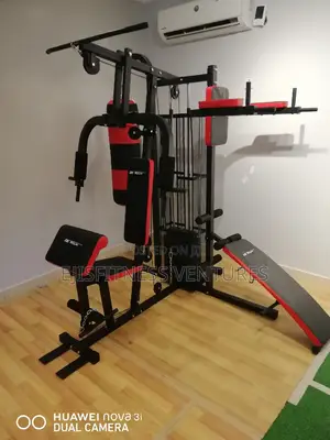 Multistation Bodybuilding Gym