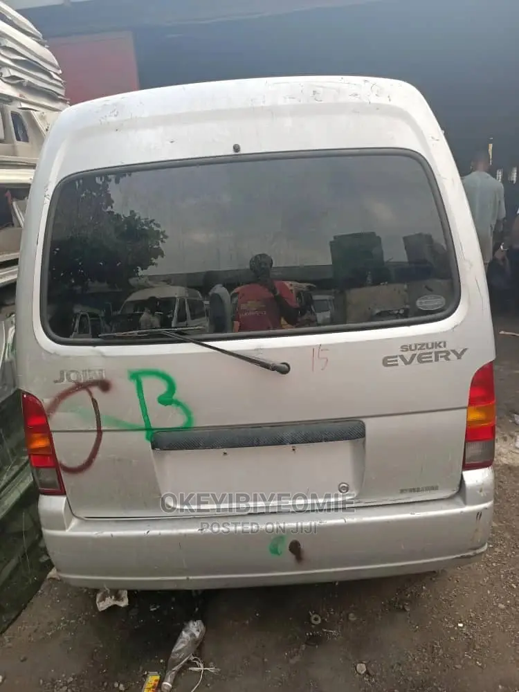 Daihatsu Hijet 2010 Silver