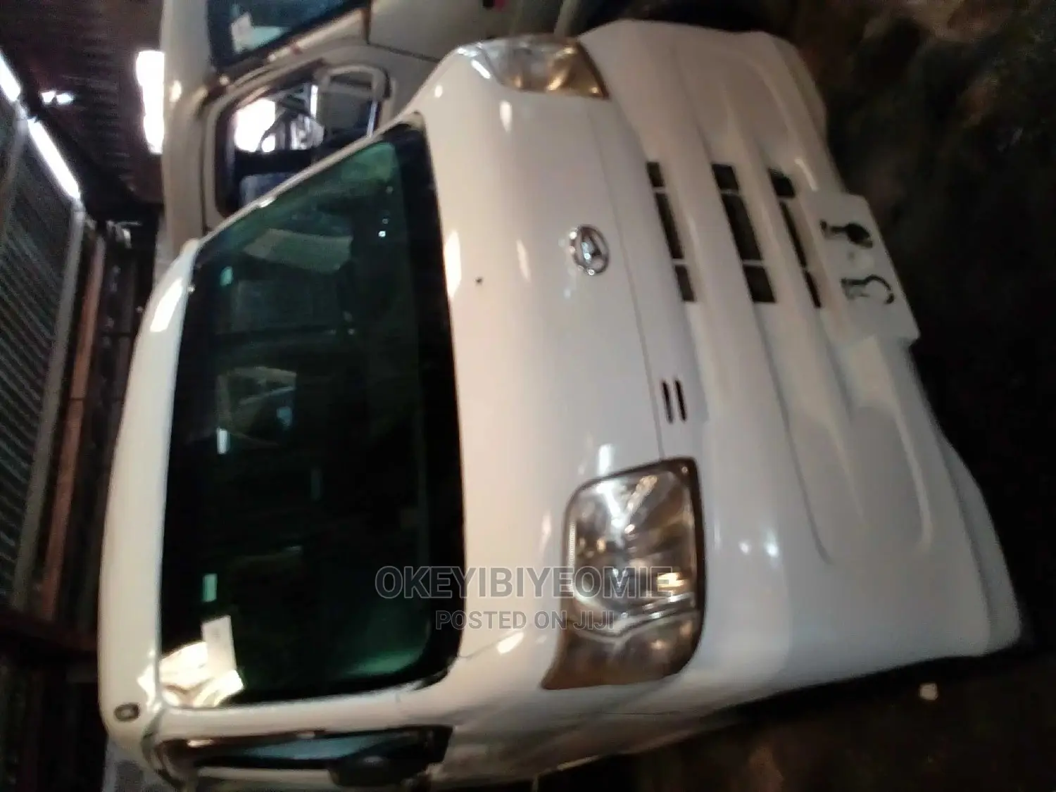 Daihatsu Hijet 2010 Silver