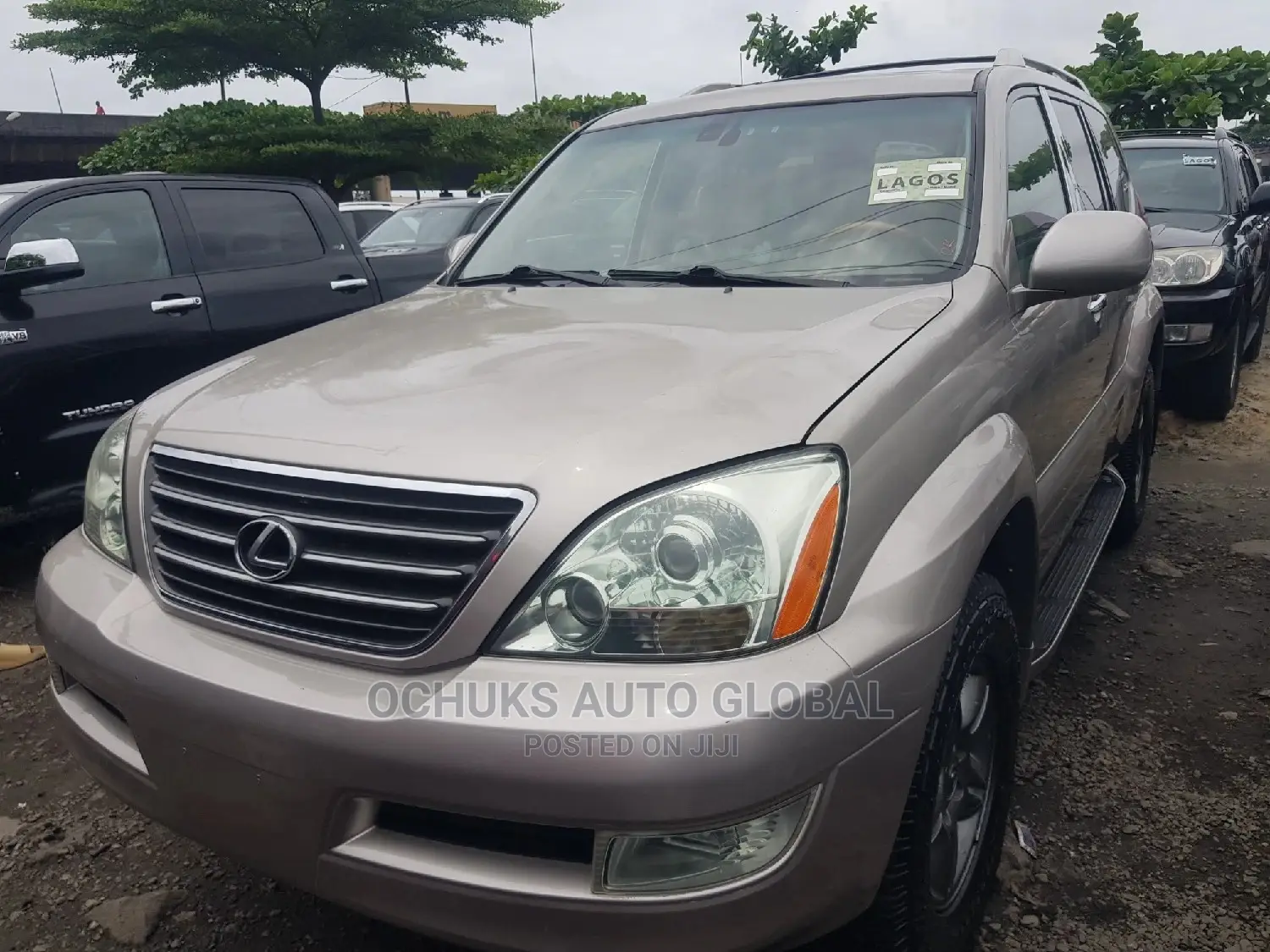 Lexus GX 470 2007 Gold