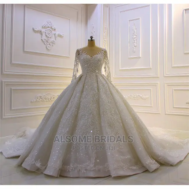 Rent Wedding Dress