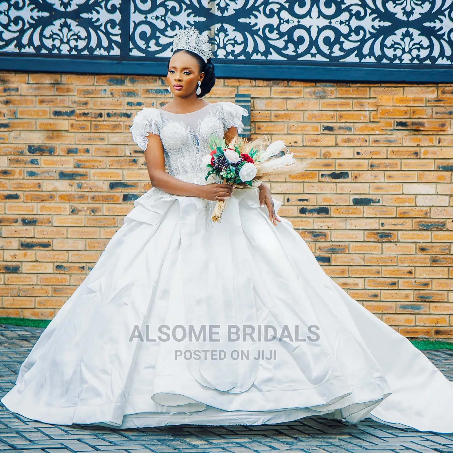 Rent Wedding Dress