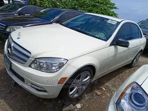 Mercedes-Benz C300 2010 White