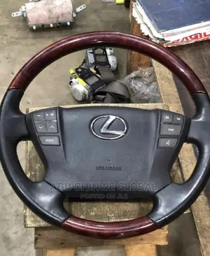 Lx570 Steering Wheel and Airbag.