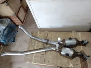Original Mercedes-Benz 4.5-5.5l M273 Catalytic Converter